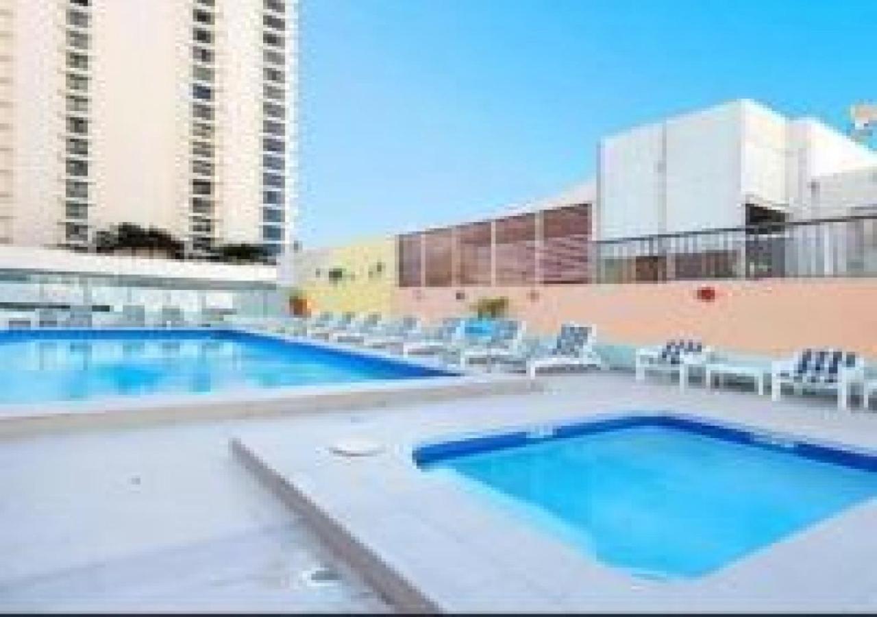 Unit 2 - Spectacular Sea Views In Surfers Paradise 골드코스트 외부 사진