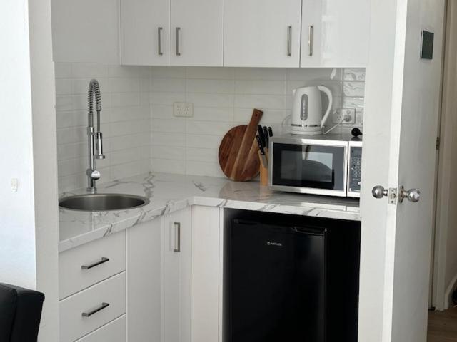 Unit 2 - Spectacular Sea Views In Surfers Paradise 골드코스트 외부 사진