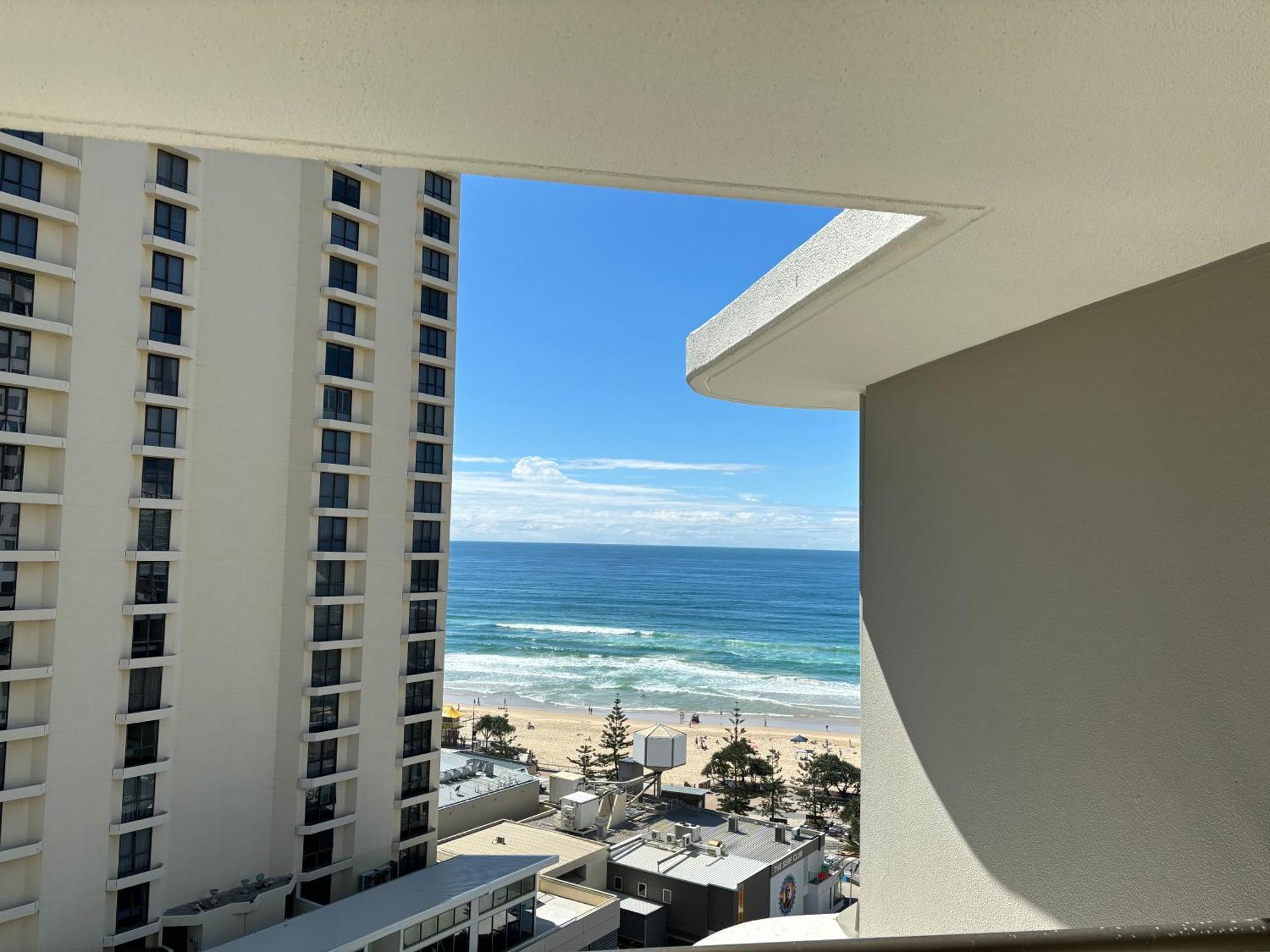 Unit 2 - Spectacular Sea Views In Surfers Paradise 골드코스트 외부 사진
